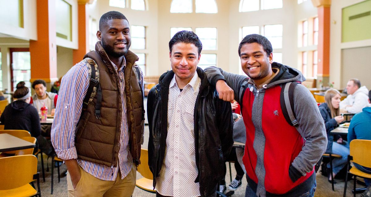 Improve your English skills, whether you’re preparing for academic study or personal growth. Start with a placement test, and upon completion, you can continue your undergraduate or graduate studies o