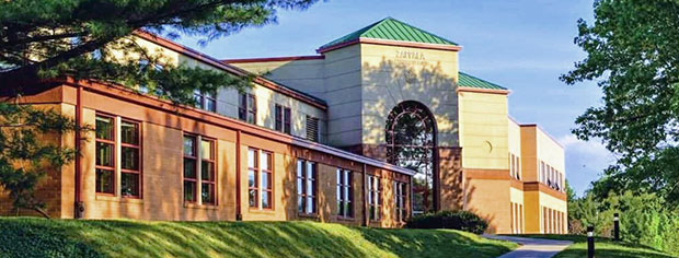 Walkway up to Zapalla Center Square outside entrance